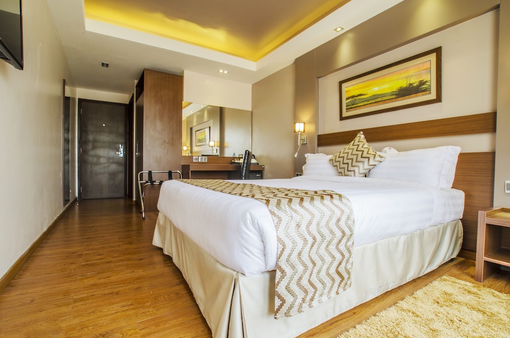 Superior Suites