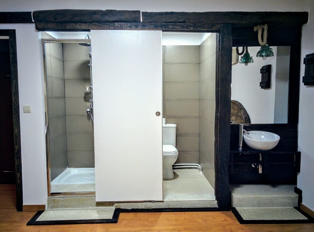 Double Or Twin Room photo 3