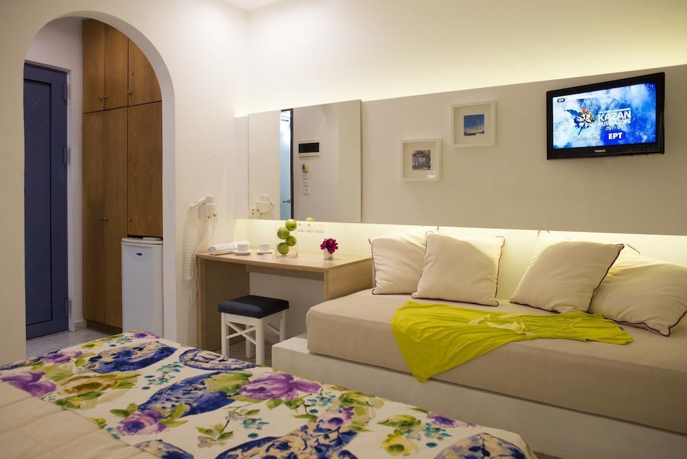 Superior Bungalow, 1 Bedroom, Partial Sea View, Beachside photo 2