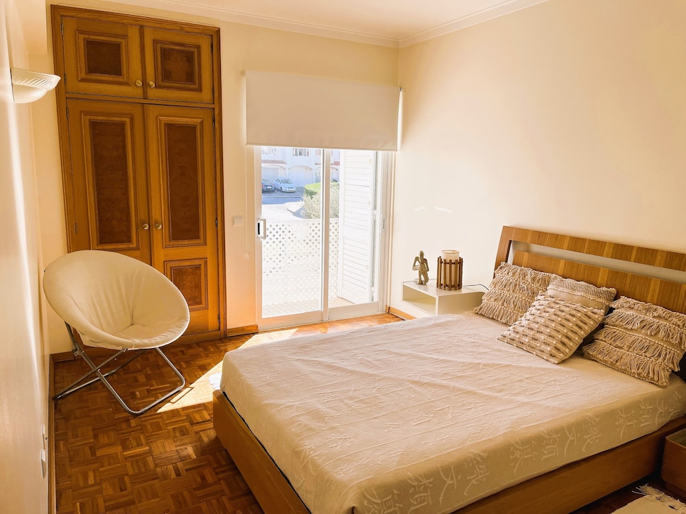 Apartment, 2 Bedrooms, Smoking, Balcony