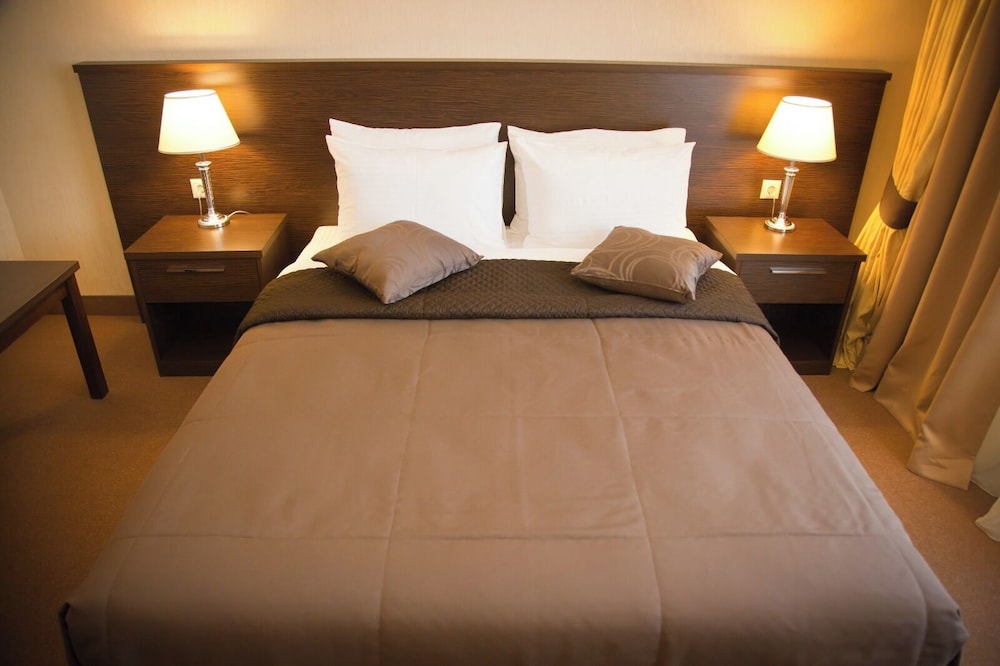 Standard Double Room, Balcony, City View