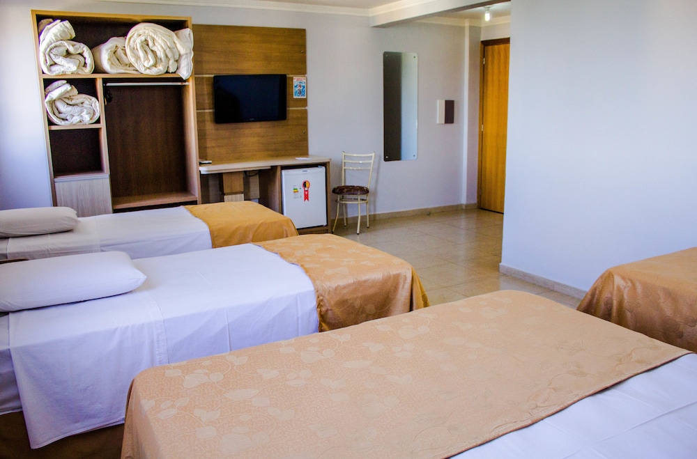 Quintuple Room - Photo 5