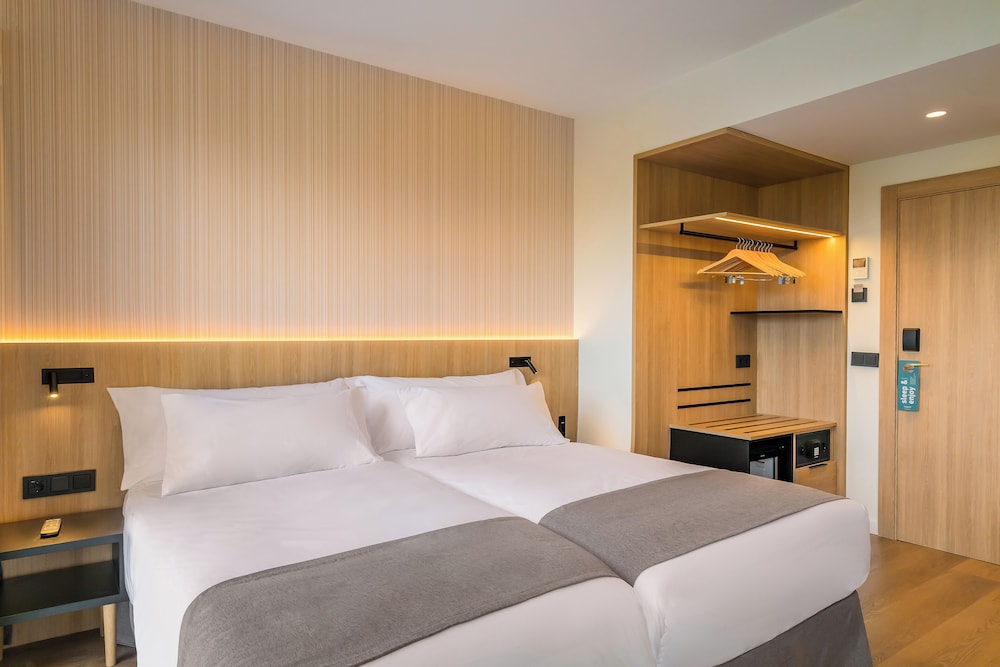 Superior Room - Photo 3