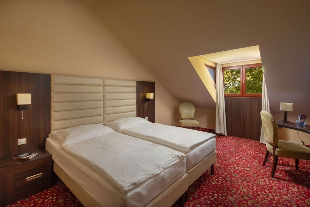 Standard Double or Twin Room