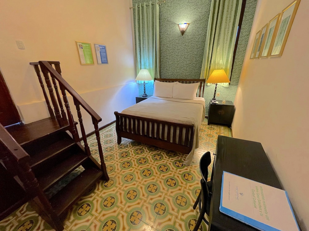 Superior Double or Twin Room, Non Smoking, Private Bathroom photo 3