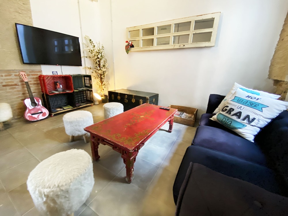 Dormitorio Compartido Estándar, Dormitorio Mixto