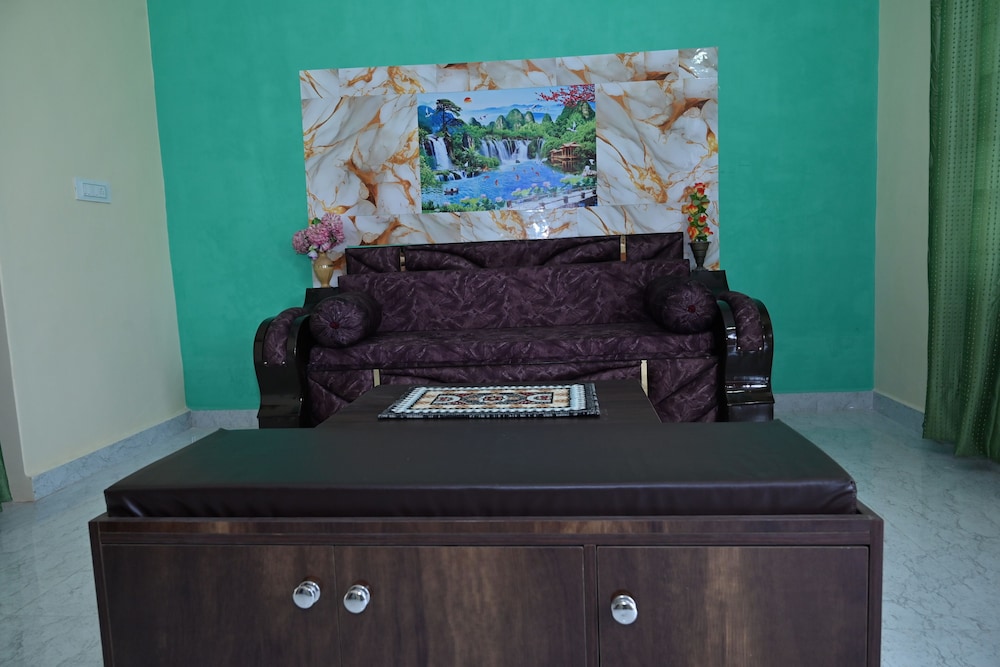 Deluxe Double or Twin Room photo 1