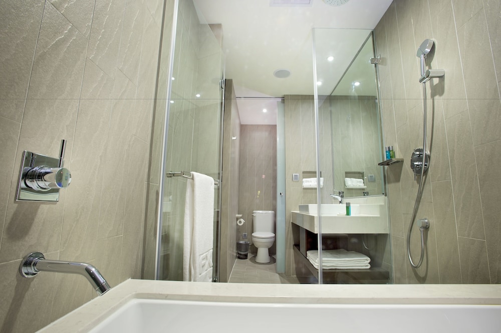 Deluxe Triple Room photo 2