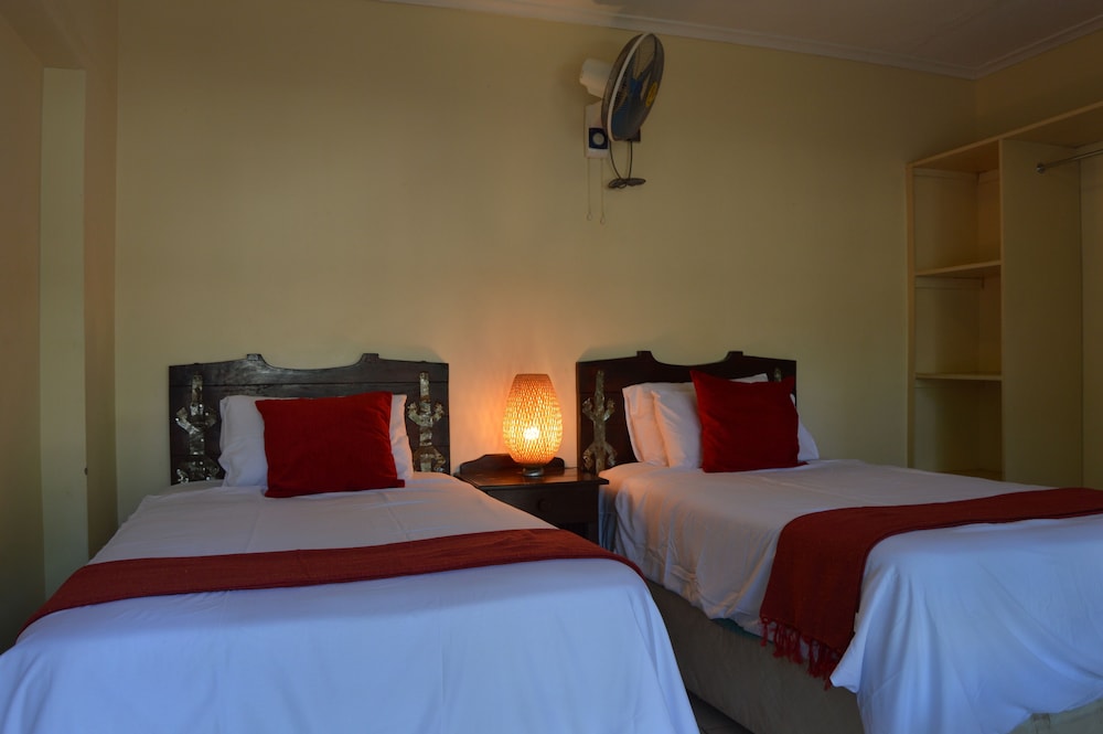 Deluxe Twin Room photo 2