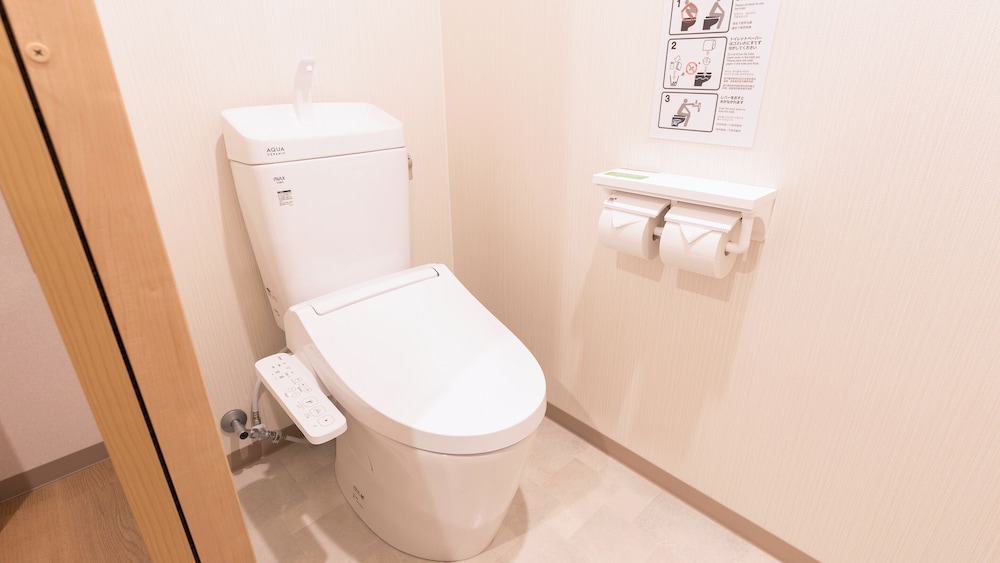 Superior Japanese Style 4-pax without bath,Non-Smoking photo 2