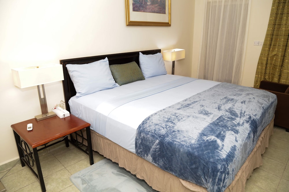 Royal Townhome, Multiple Beds, Balcony, City View, photo 6