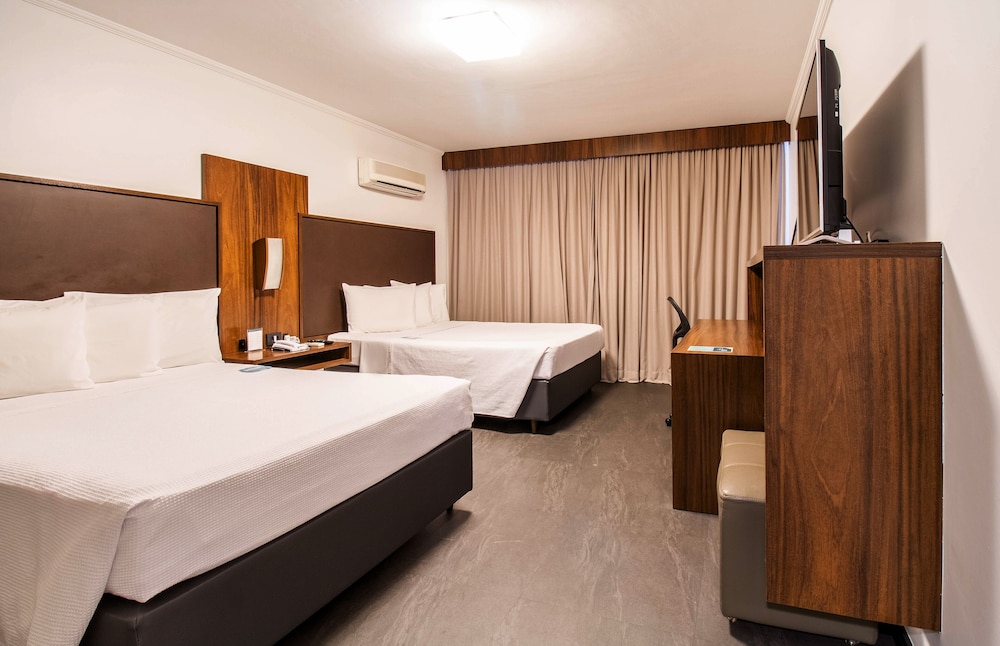 Deluxe Twin Room photo 1