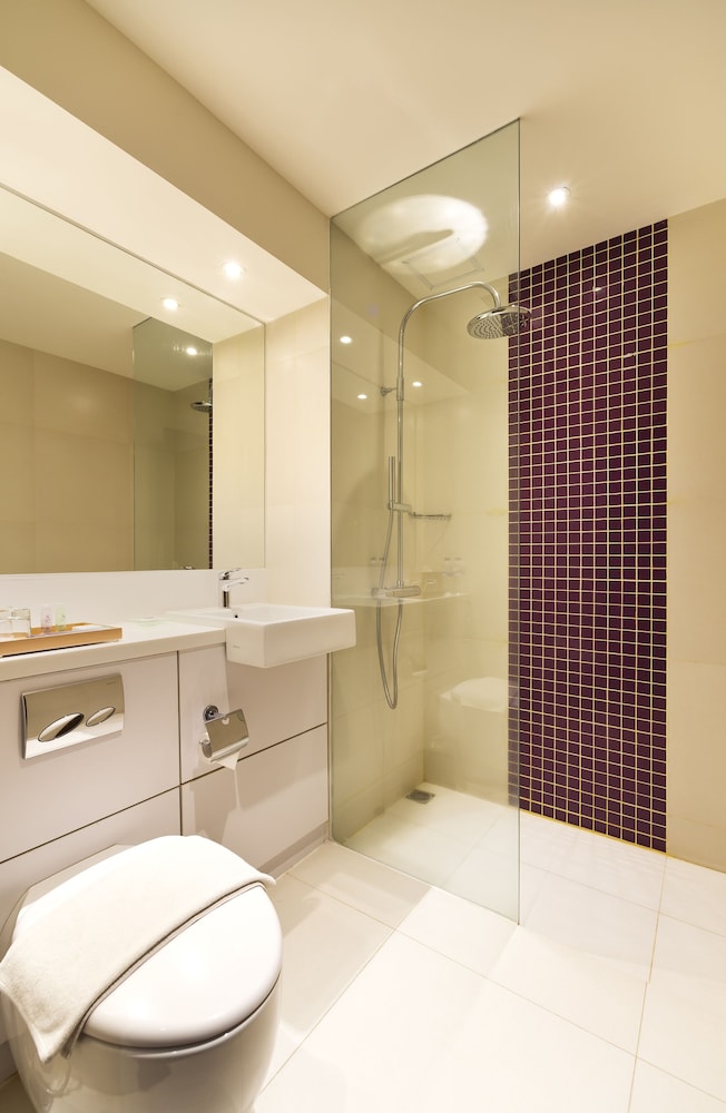 Superior Elite Twin Room photo 3