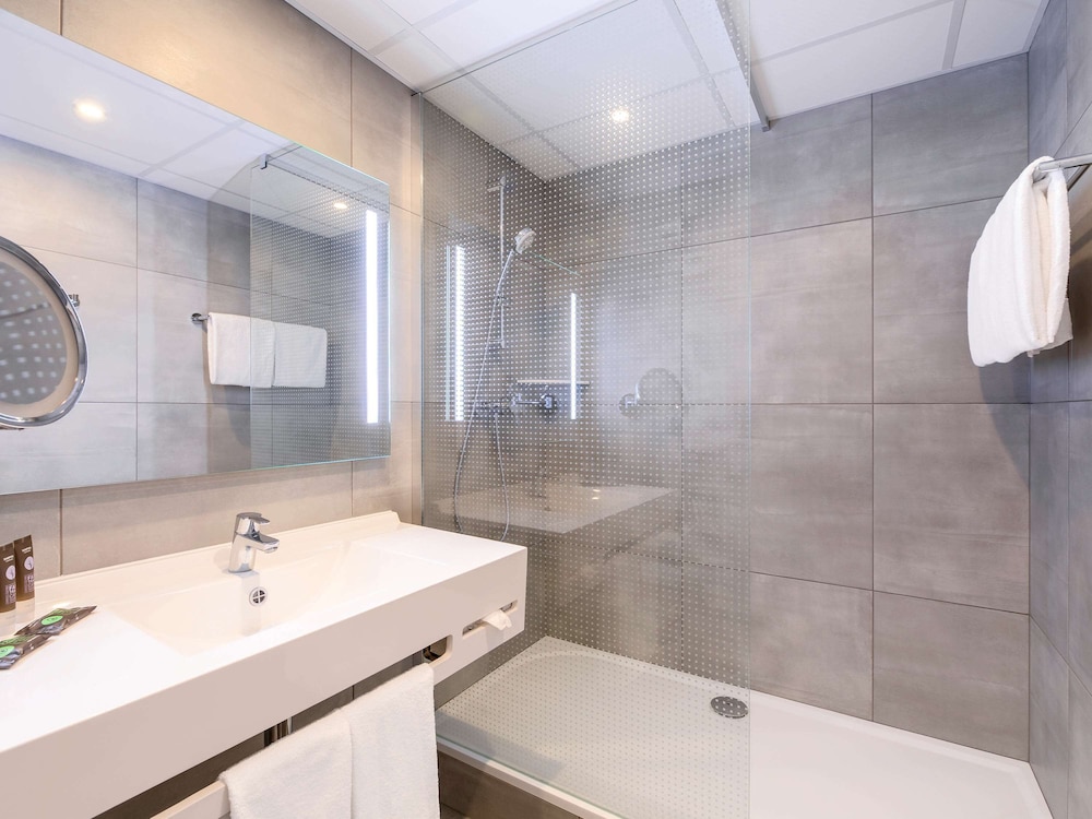 Superior Room, 1 Double Bed (Comfortable) - Photo 8