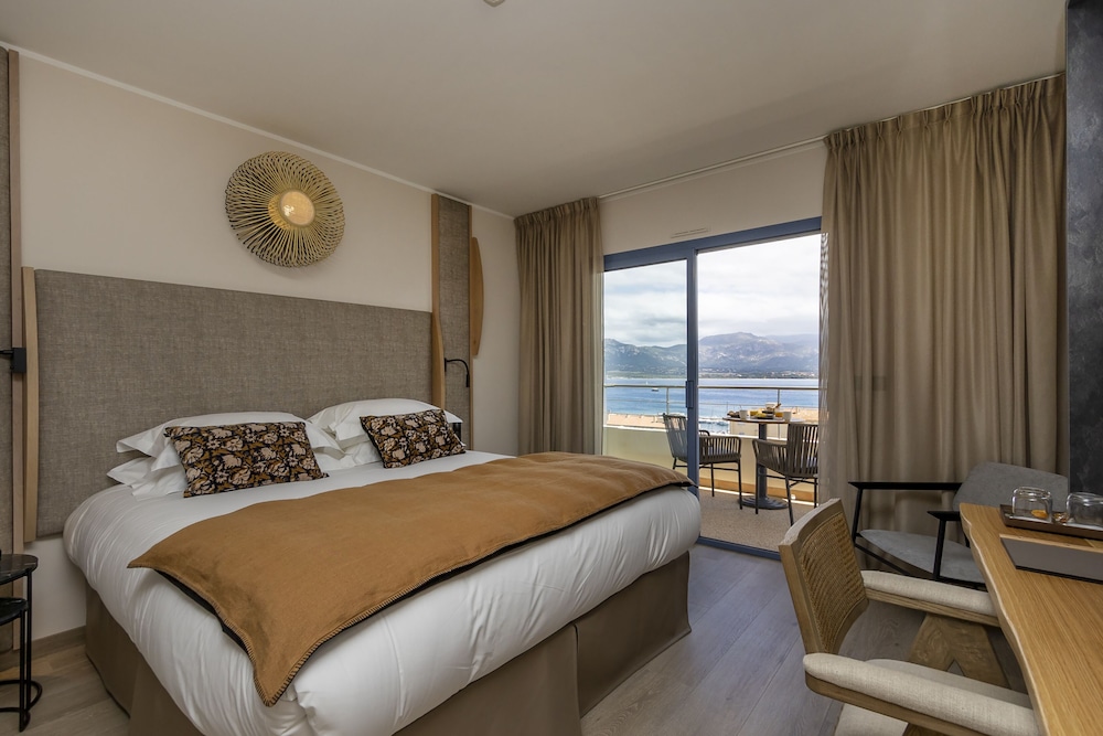 Luxury Double Room, Sea View photo 1
