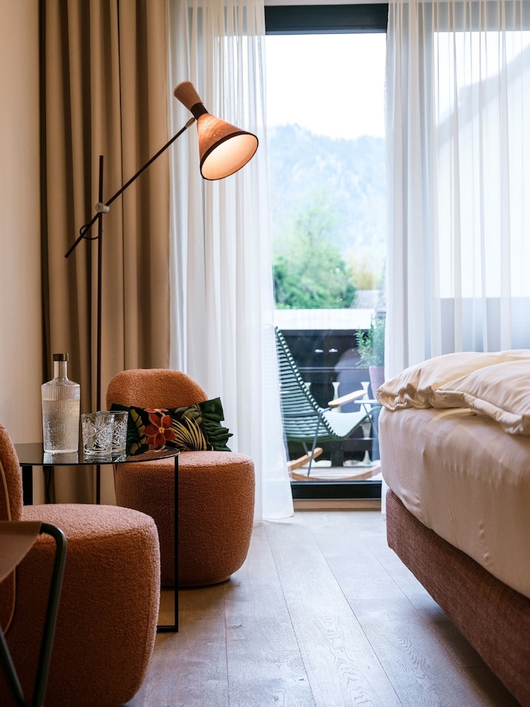 Double Room, 1 King Bed, Mountainside