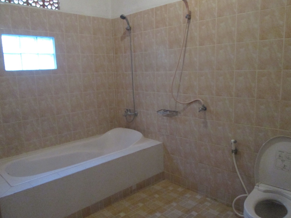 Superior Bungalow photo 3