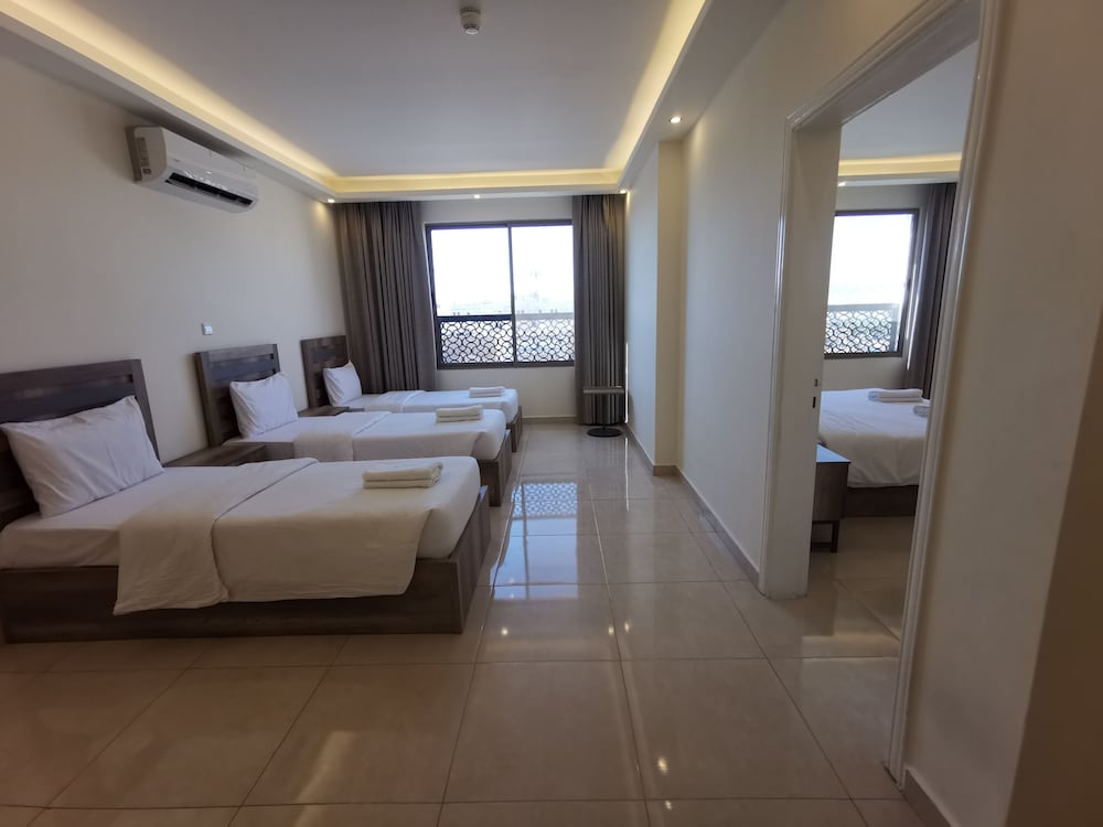 Family Suite, Multiple Beds, Sea View photo 3