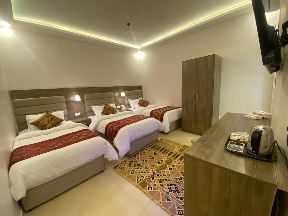 Triple Room photo 3