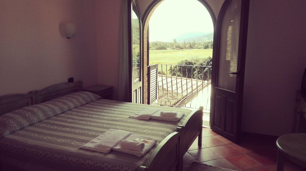 Double Room, Balcony, Garden View