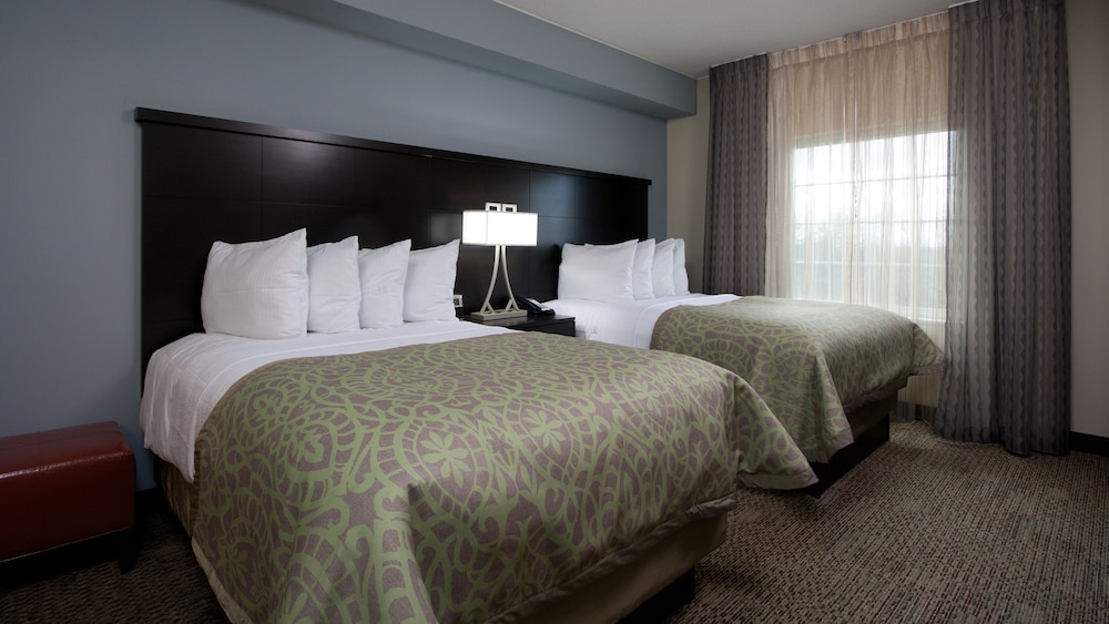 Suite, 2 Bedrooms, Accessible, Kitchen (Mobility)