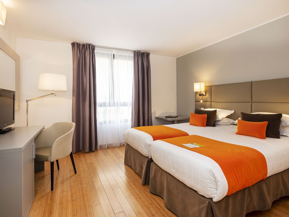 Classic Double or Twin Room - Photo 1