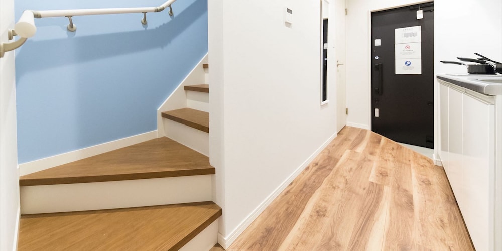 Maisonette Room - Photo 13