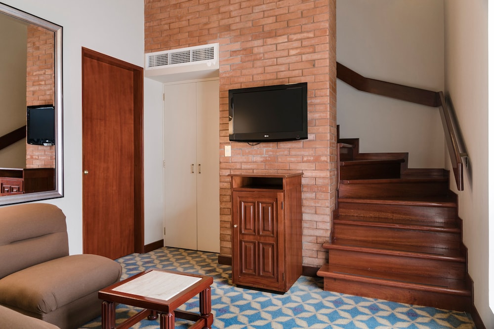 Family Suite photo 2