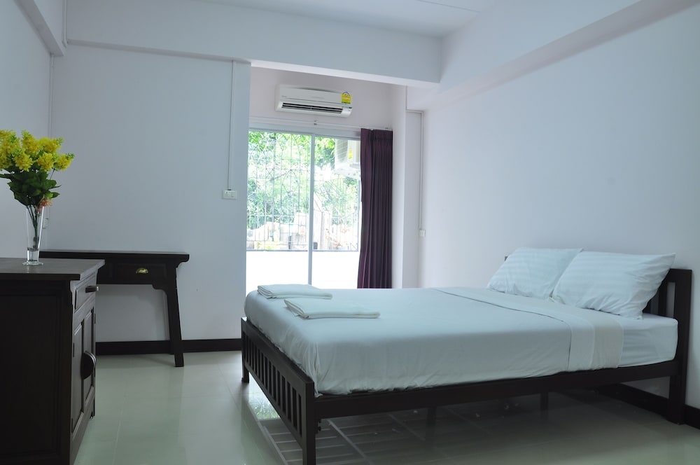 Standard Room photo 1