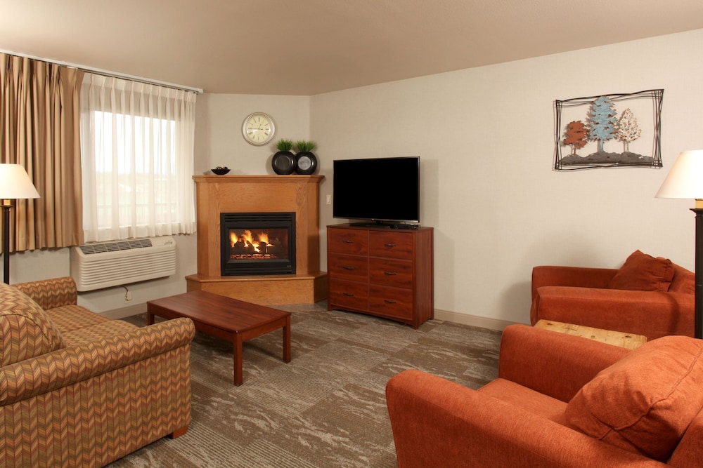Suite, 2 Queen Beds, Non Smoking, Fireplace - Photo 10