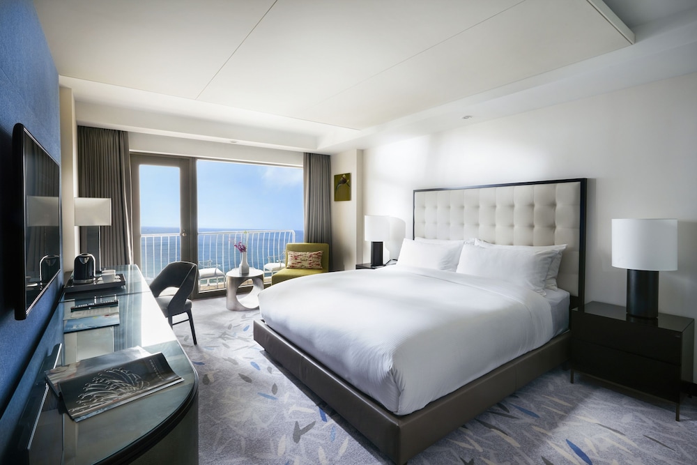 Deluxe Double Room, Ocean View (Main Building)