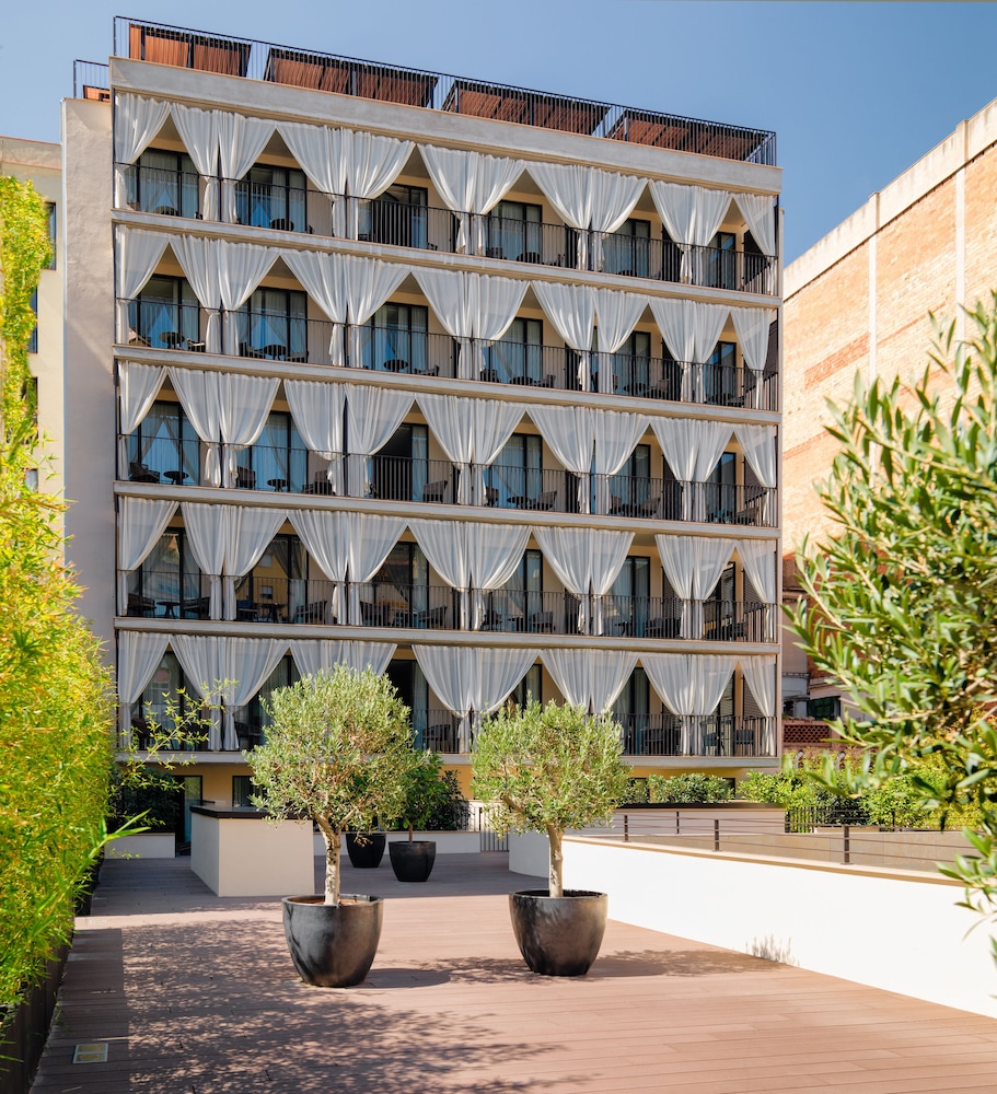 Deluxe Terrace