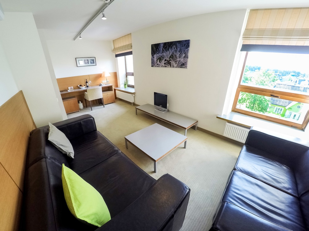 Family Apartment, City View photo 3