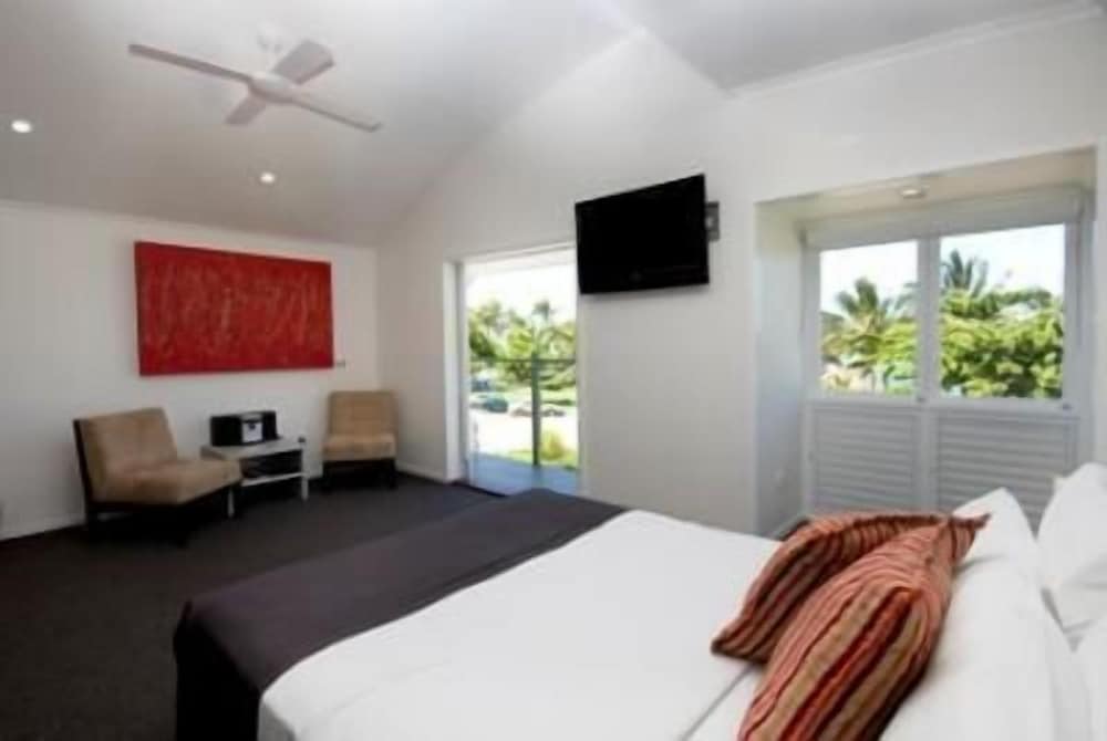 Premium Studio, Non Smoking, Kitchenette (Premium Ocean View Spa) photo 1