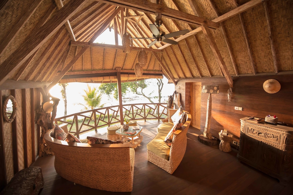 Villa, 2 Bedrooms, Beach View photo 1