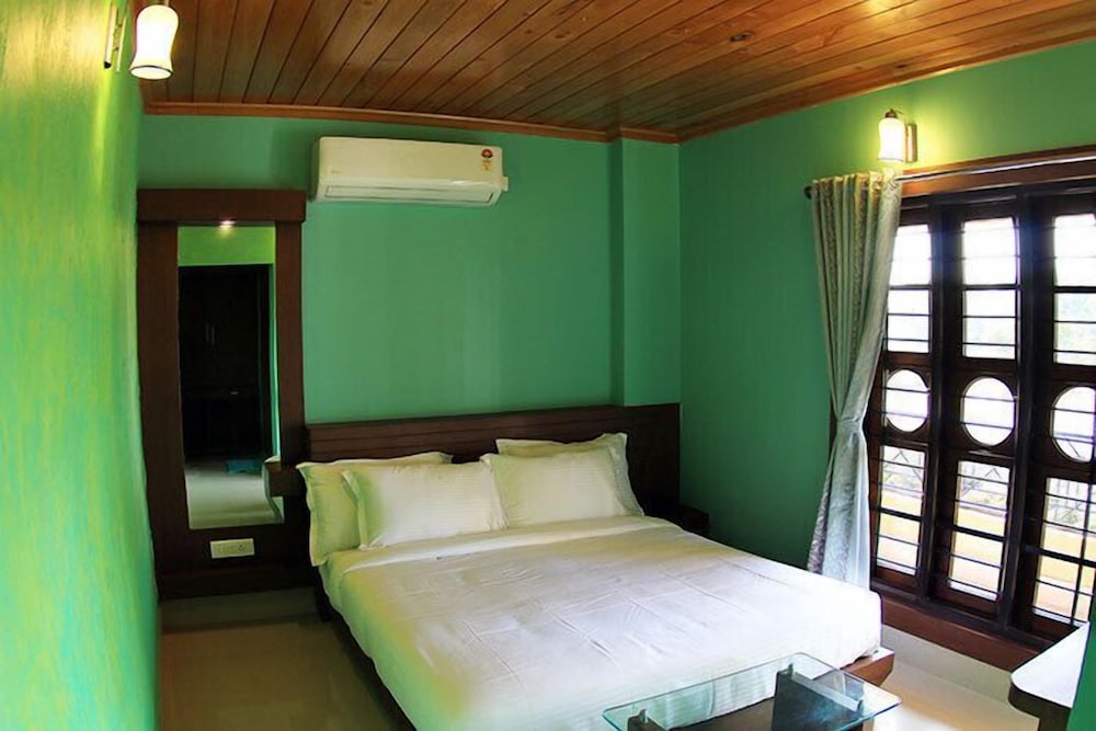 Super Deluxe Room - Photo 8