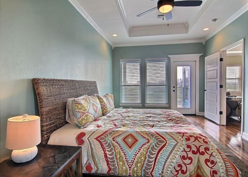 House, 3 Bedrooms, 2 Bathrooms (Sea La Vie)
