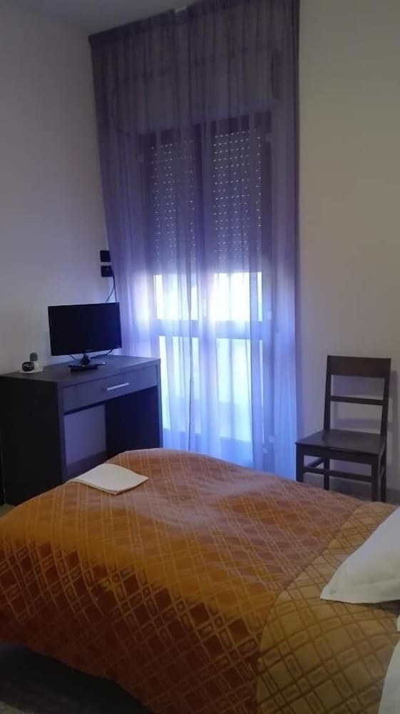 Single Room, Balcony photo 1