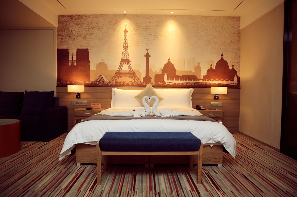 Basic Double or Twin Room