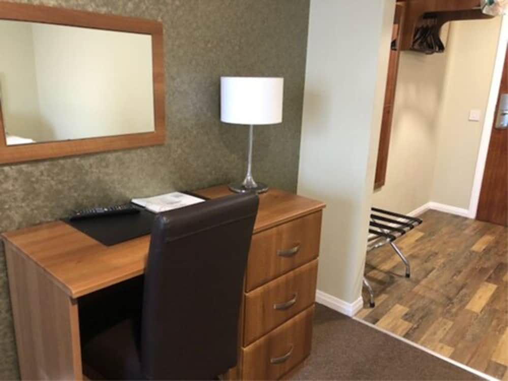 Single Room photo 3