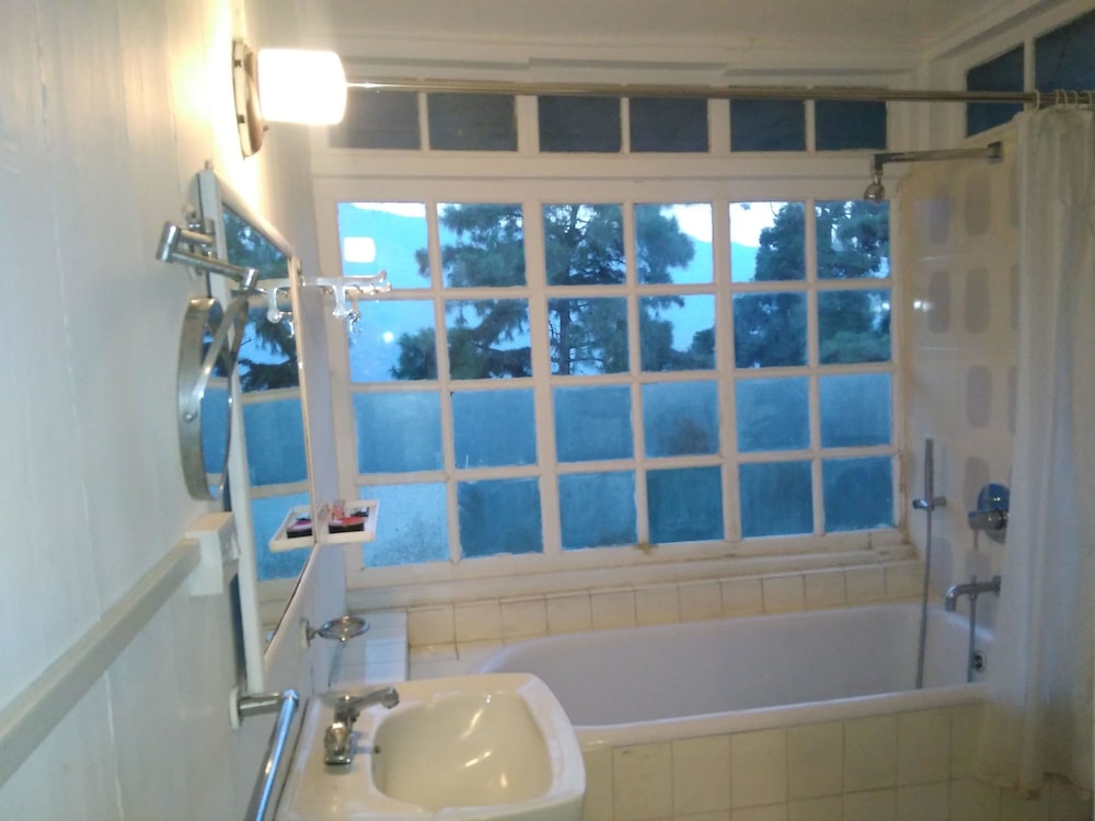 Traditional Double Room, Garden View, Garden Area photo 3