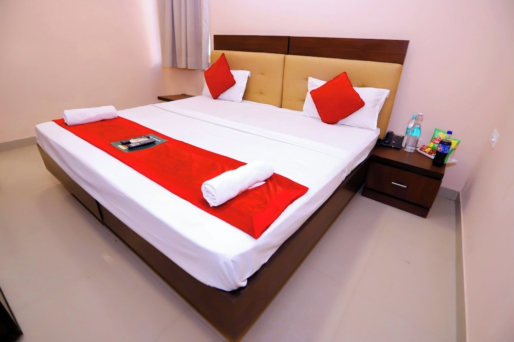 Deluxe Room - Photo 2
