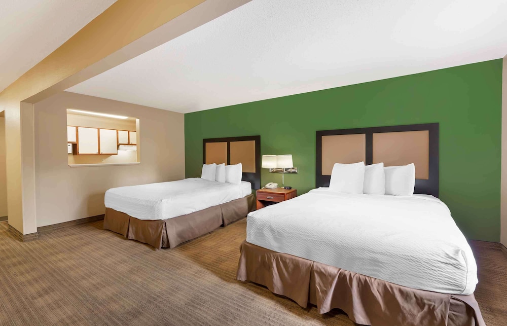 Deluxe Studio, Multiple Beds, Non Smoking photo 2