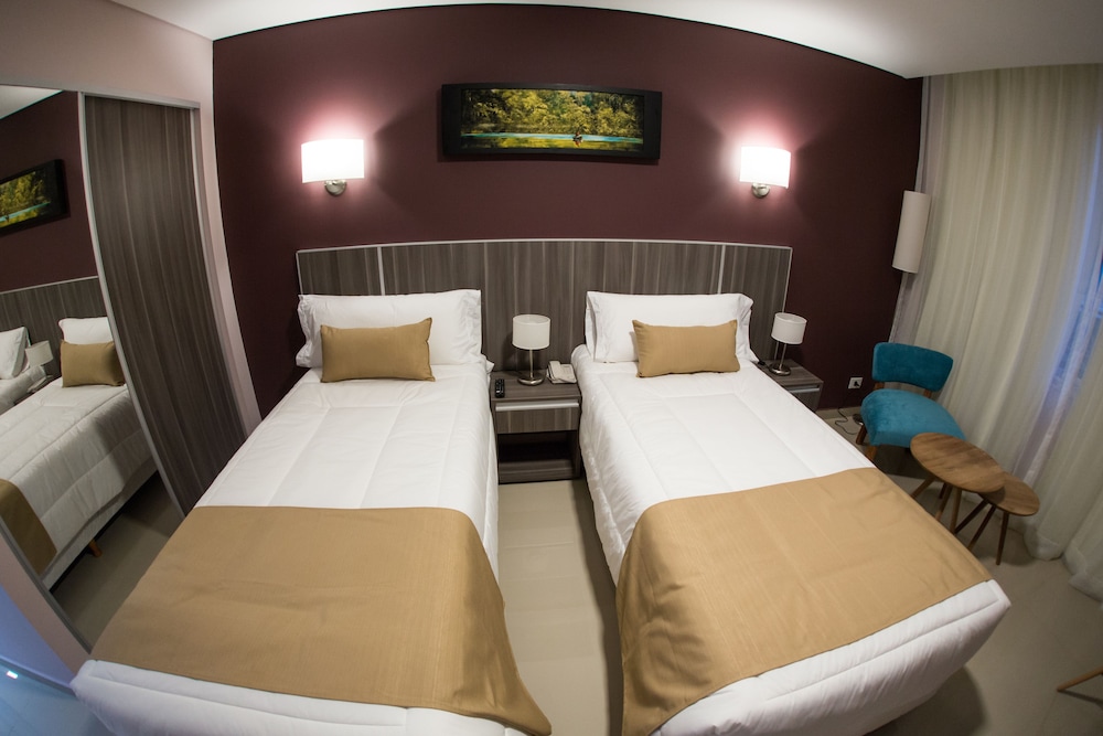 Standard Room, 2 Twin Beds (View)