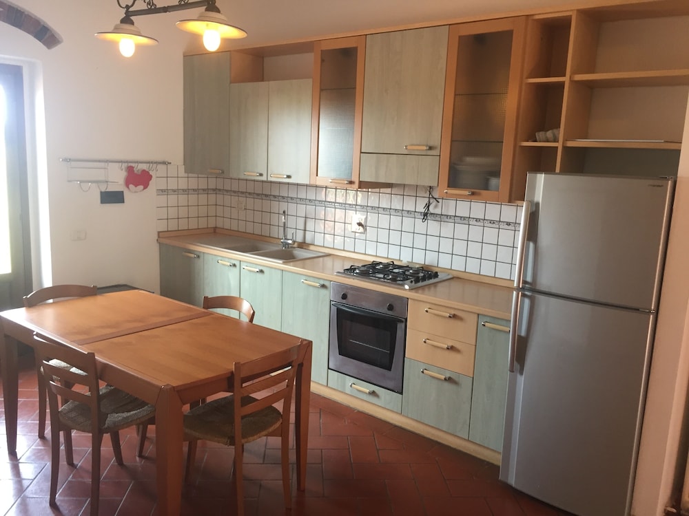 Family Apartment photo 2