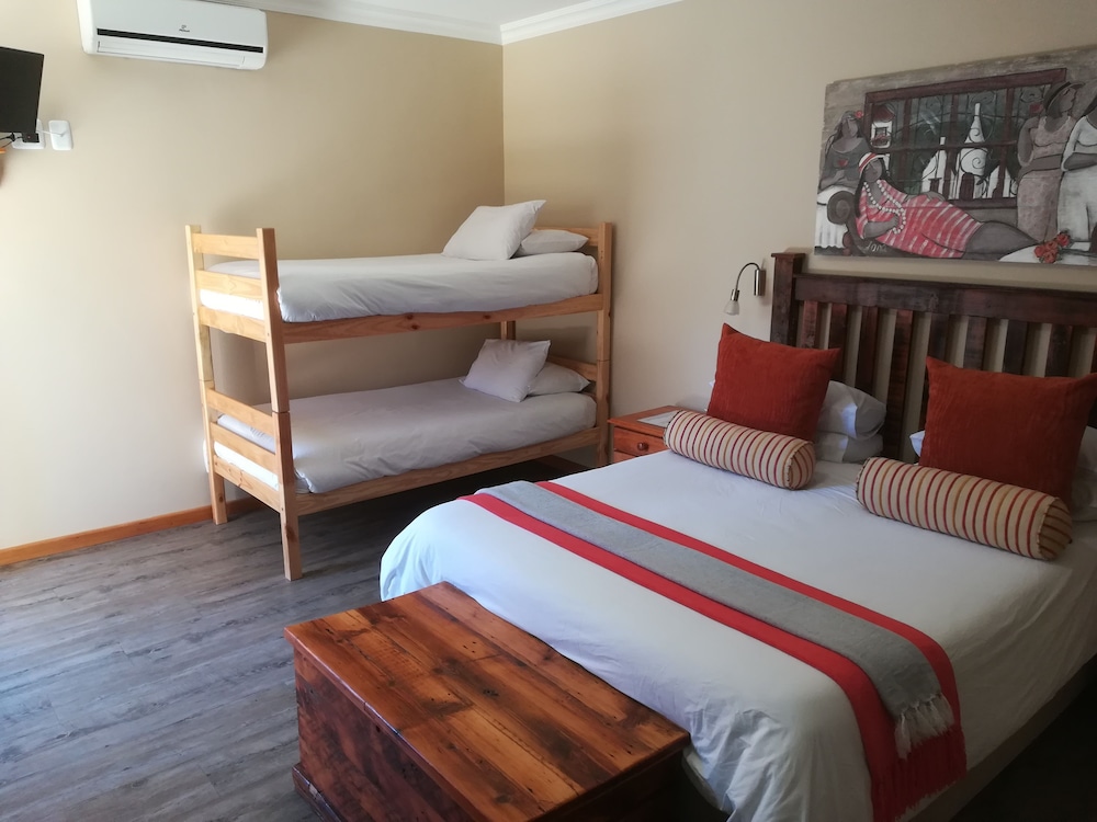 LUXURY ROOM 16 photo 2