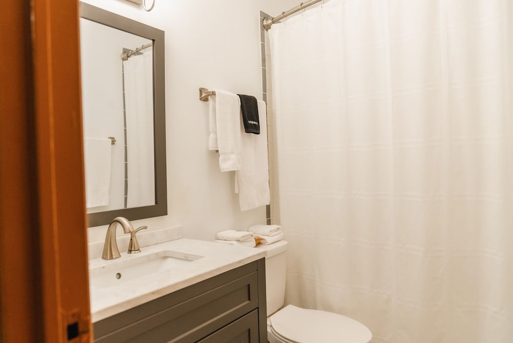Comfort Suite photo 3