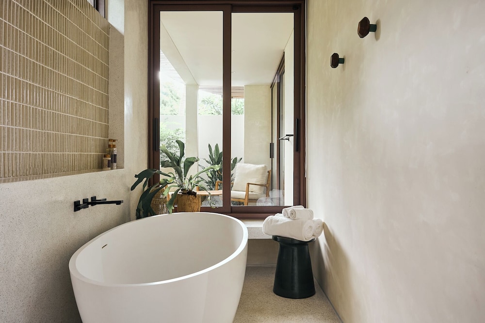 Suite (Lux) - Photo 6