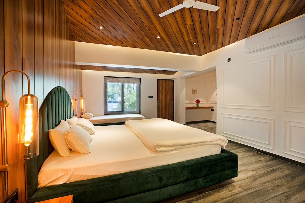 Traditional Villa photo 2