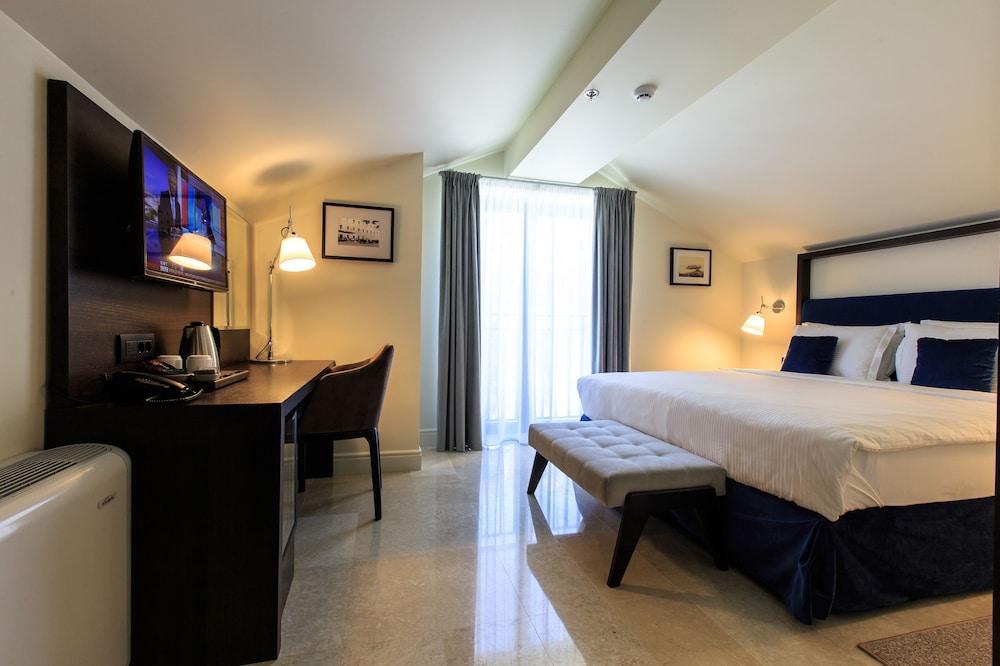 Standard Double Room, Mountain View - Photo 3